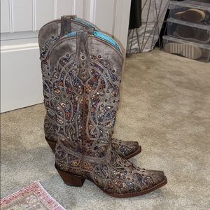 LIKE NEW Corral cowgirl boots